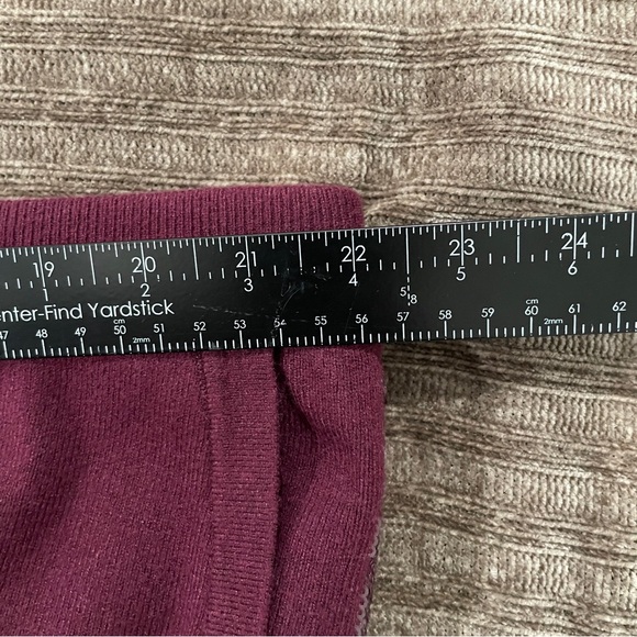 NWOT Chico's Women 2X Rich Burgundy Red‎ Wine Knit Pull On Pants with Sequins - Picture 6 of 7